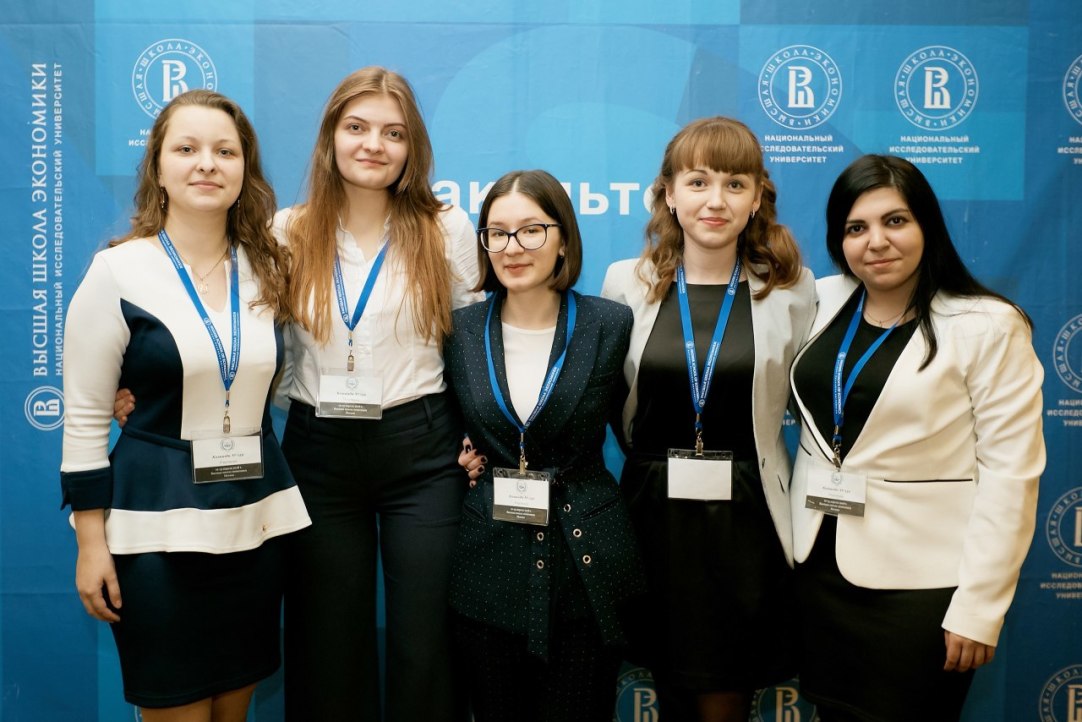 Illustration for news: HSE Teams Take Top Prizes at International Criminal Moot Court