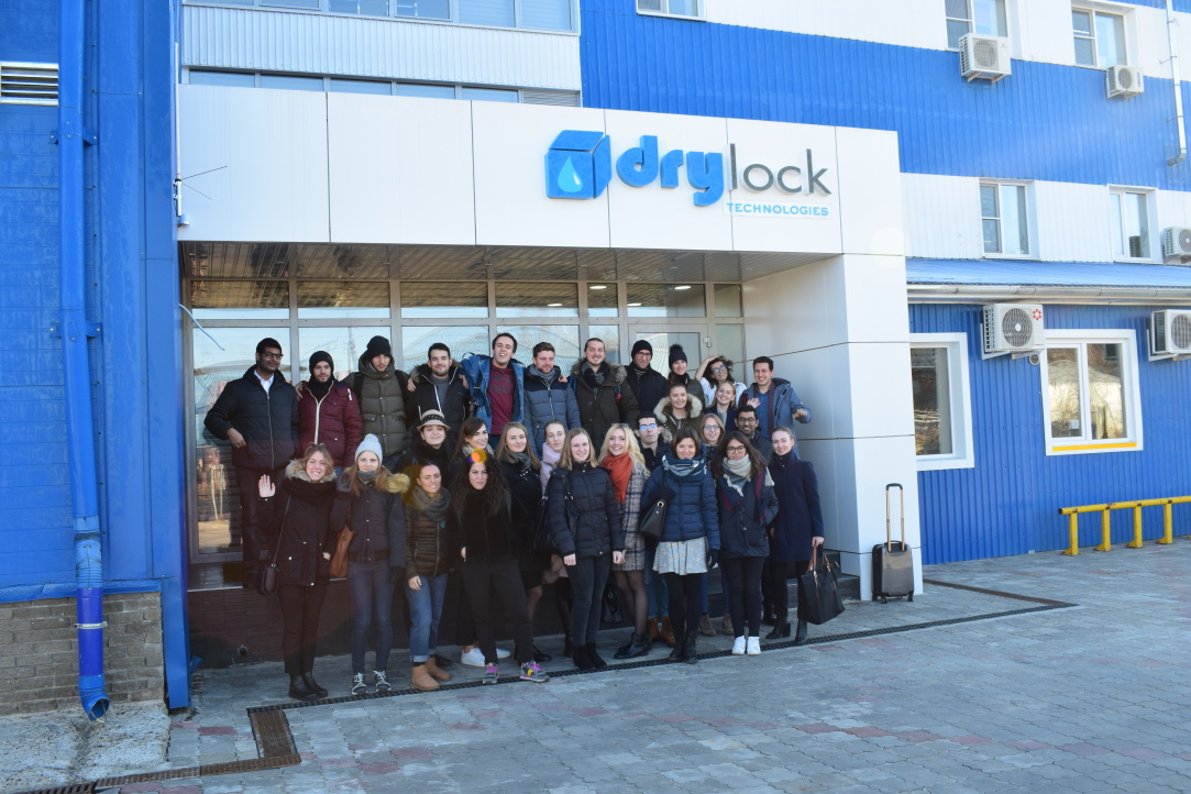 Иллюстрация к новости: Формат "company visit" на программе "Global Business": успешный пример менеджмента "DryLock Technologies"!