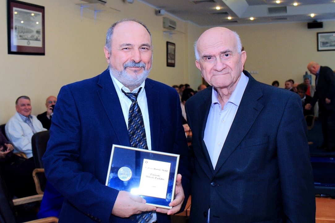 Illustration for news: Professor Pardalos was awarded the medal of "Recognition" of the HSE