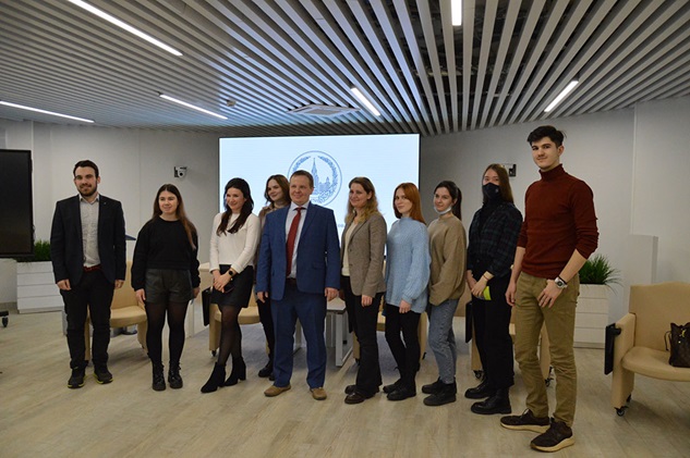 2 марта 2022 г. состоялся визит студентов 3 курса факультета менеджмента в Технопарк Саров