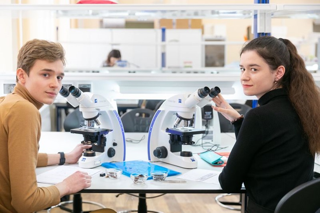 Иллюстрация к новости: Запуск Студенческой оценки преподавания в 1 модуле 2025-26