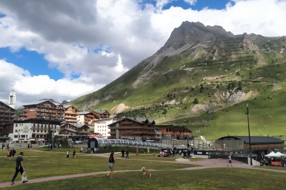 Иллюстрация к новости: Tour de France: опыт стажировки во Франции